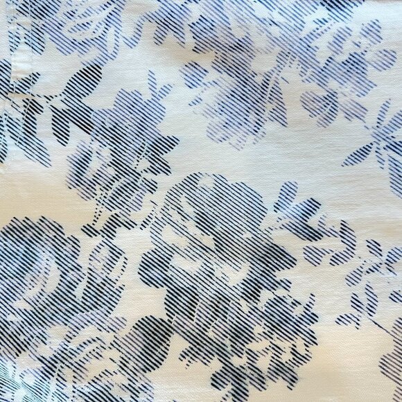 Elliott Lauren White & Blue Floral Stretch Pull On Cropped Ankle Pant Size 2 - Picture 3 of 5